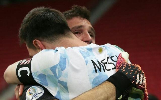 黄金甲体育官方网站-梅西：我们知道埃米利亚诺会至少扑出两个点球