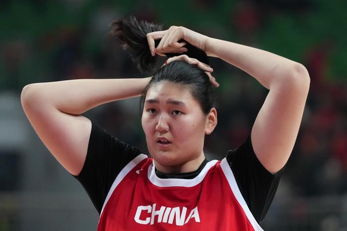黄金甲体育官网-张子宇12分3板，女篮世界杯资格赛中国女篮81：68战胜马里女篮